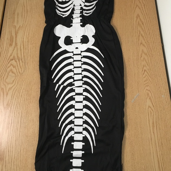 New 1pc Girls Skeleton Dress Halloween Costume One Size Fits Ages 6-8 - Picture 3 of 9